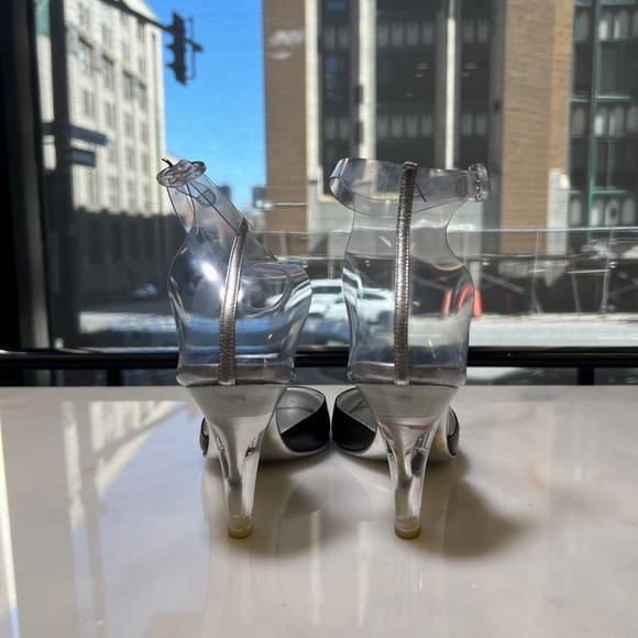 Chanel Ankle Strap Pump - Picture 7 of 9